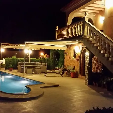 El Refugio Villa Turis